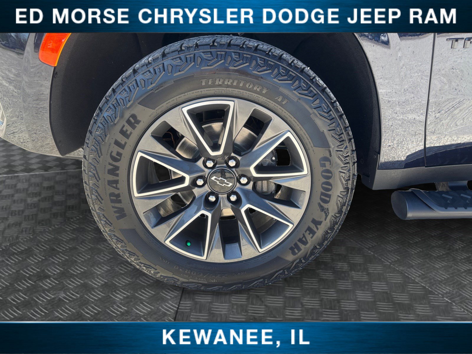 Used 2021 Chevrolet Tahoe Z71 w/ Z71 Signature Package AWD/4WD image 14