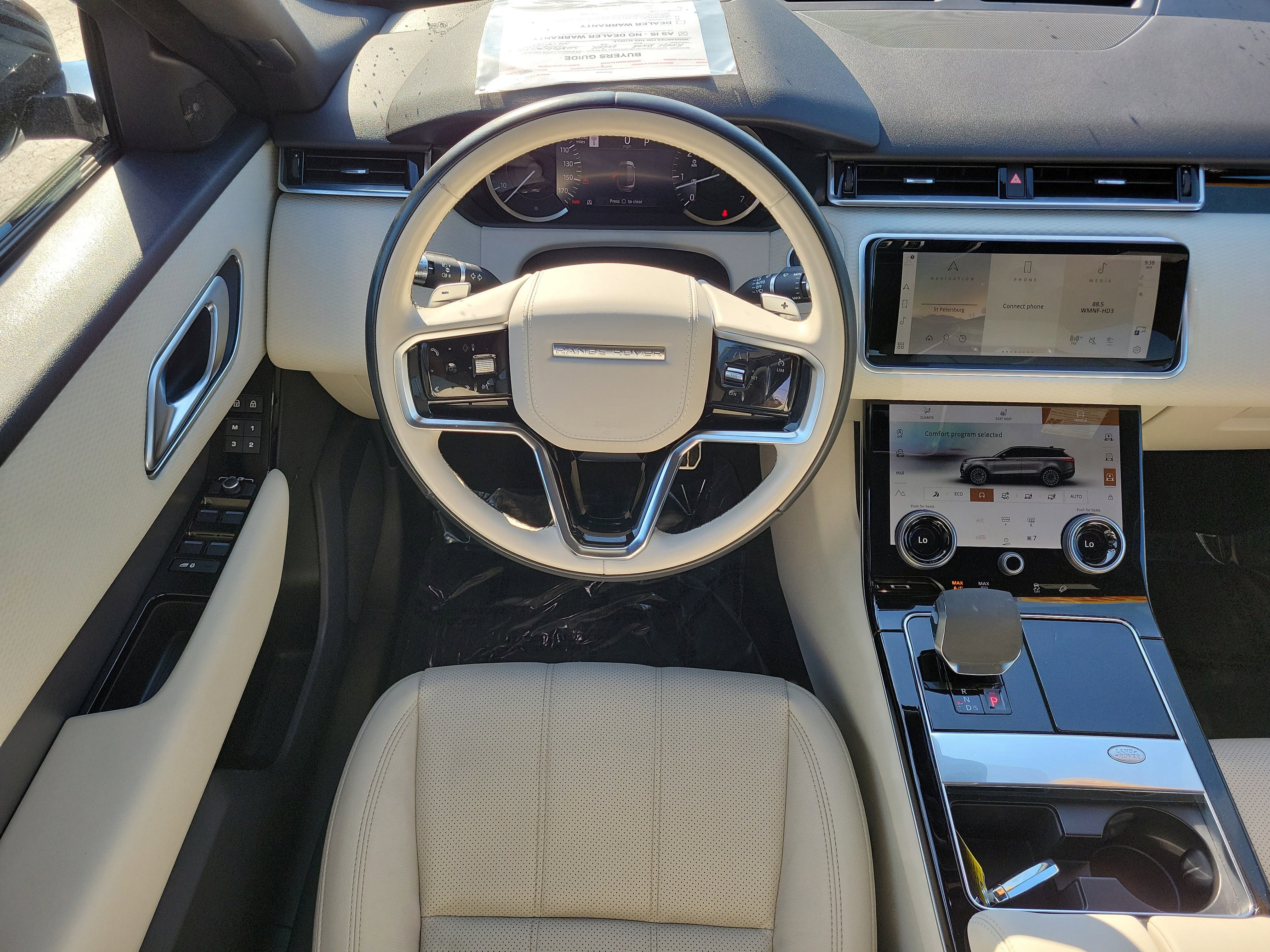 Used 2022 Land Rover Range Rover Velar R-Dynamic S image 15