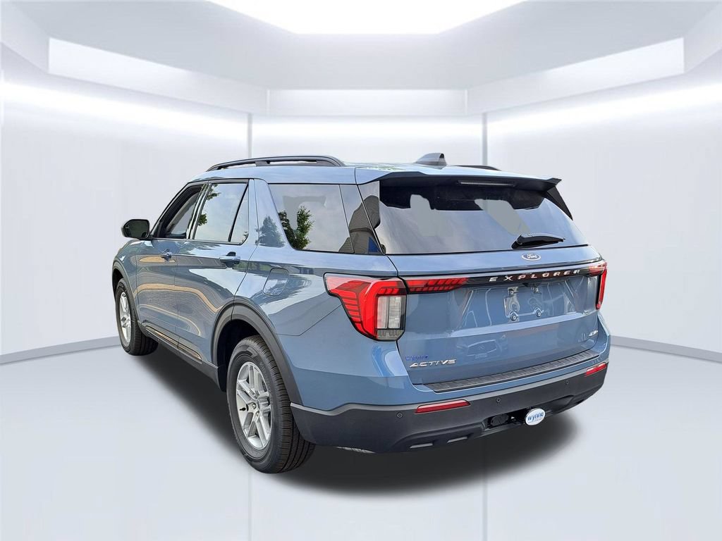 New 2026 Ford Explorer Active AWD/4WD image 4