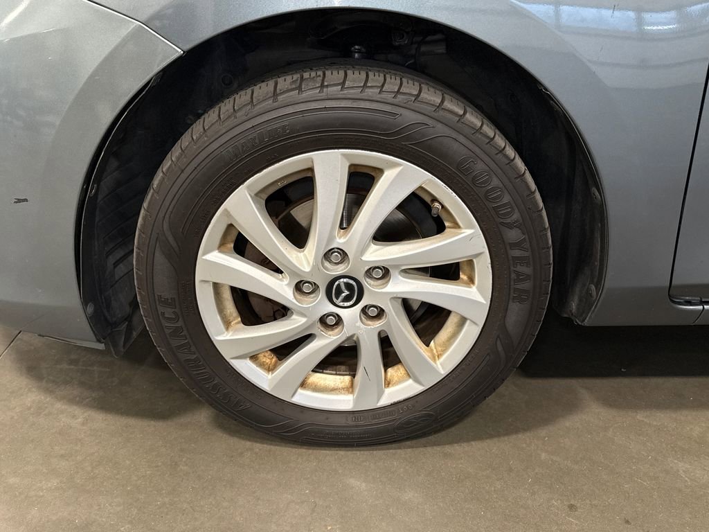 Used 2013 MAZDA MAZDA3 i Touring image 17