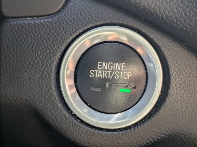 Used 2018 Chevrolet Equinox LT image 27