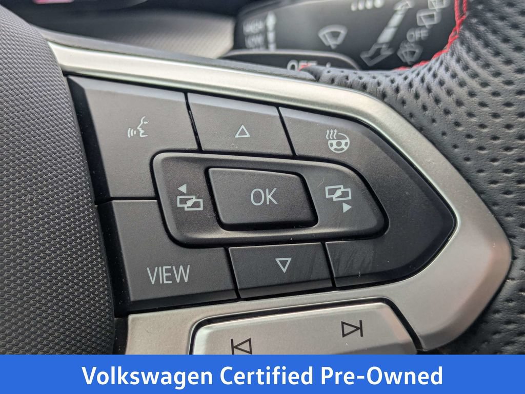 Certified 2026 Volkswagen GTI SE FWD image 28