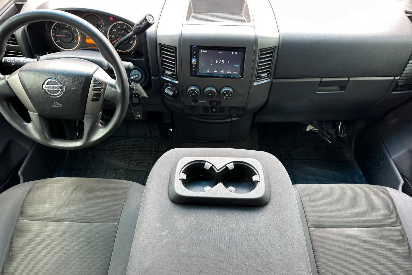 Used 2014 Nissan Titan S AWD/4WD image 3