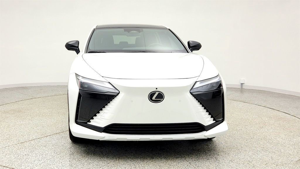 Used 2023 Lexus RZ 450e Premium w/ Accessory Package (2T) image 2
