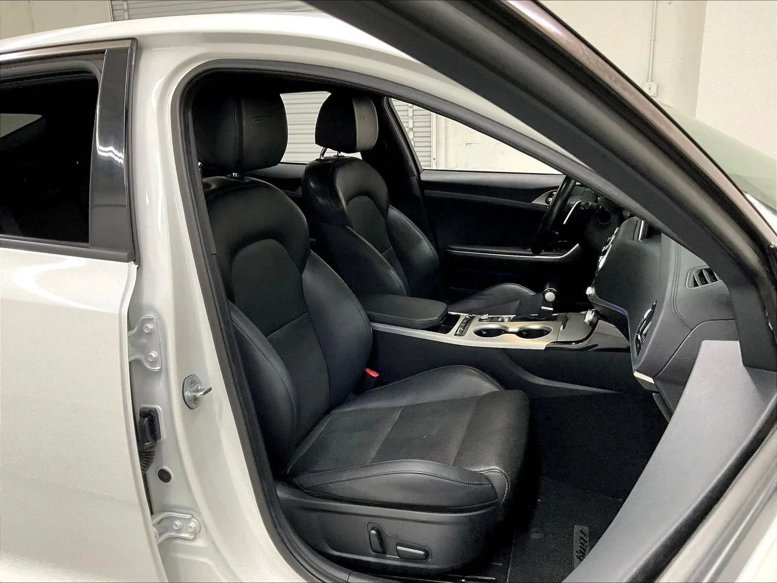 Used 2019 Kia Stinger GT RWD image 13