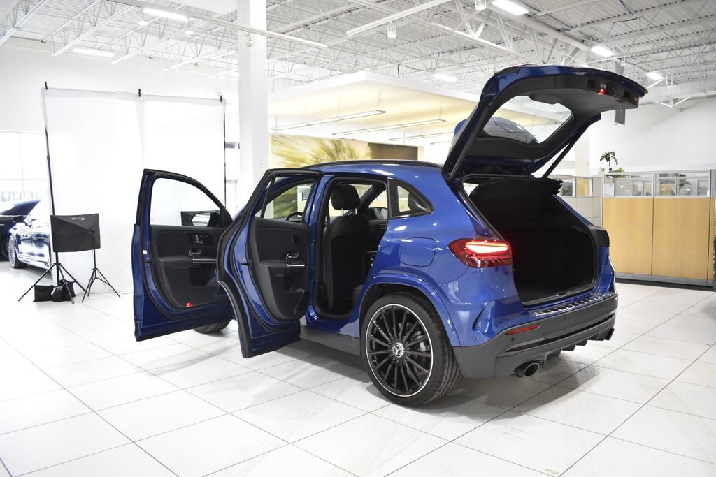 Certified 2024 Mercedes-Benz GLA 35 AMG 4MATIC image 10