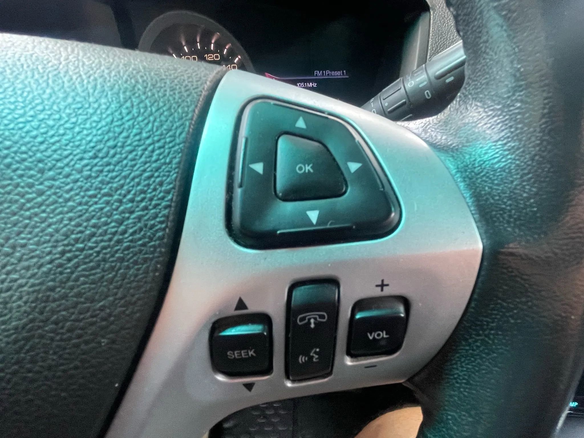 Used 2013 Ford Explorer Limited FWD image 12