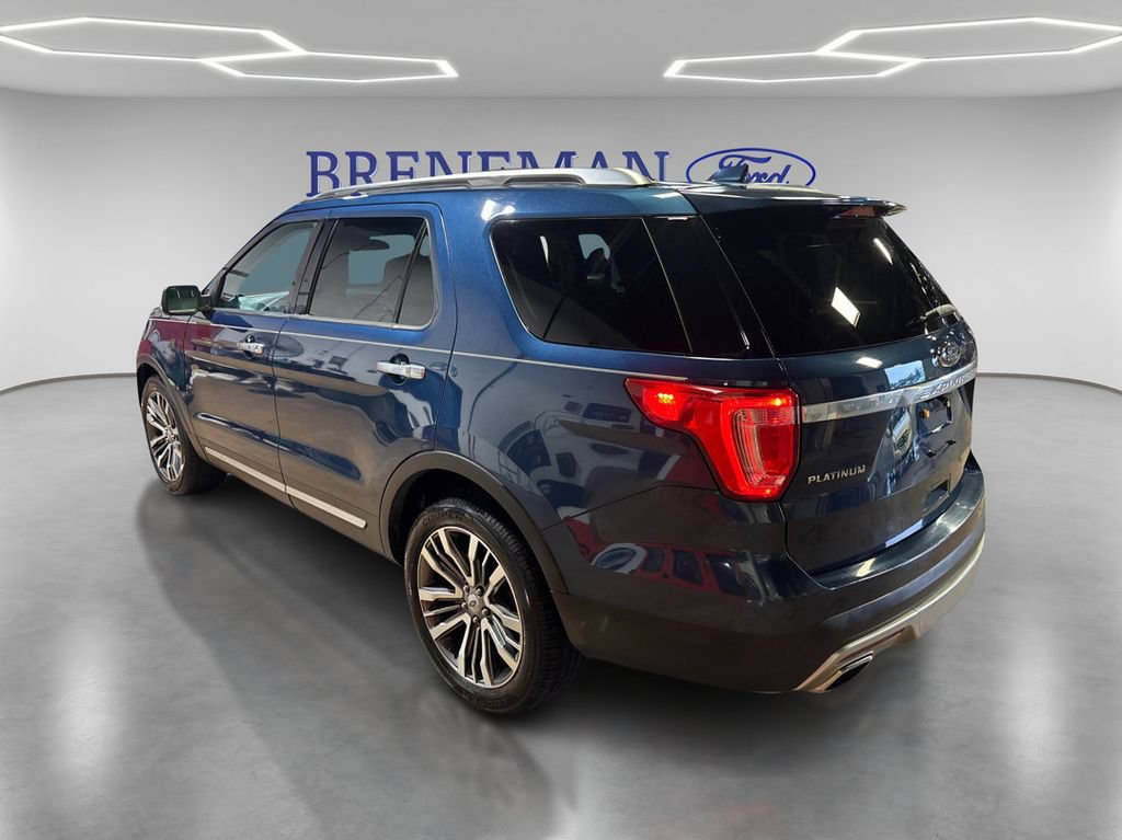 Used 2017 Ford Explorer Platinum AWD/4WD image 8