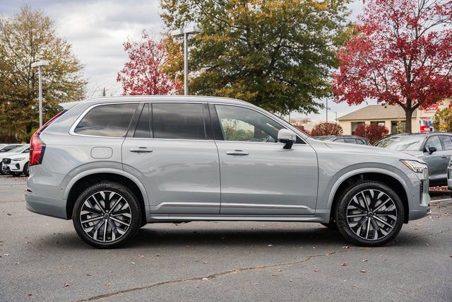 New 2026 Volvo XC90 B6 Plus w/ Protection Package Premier image 3