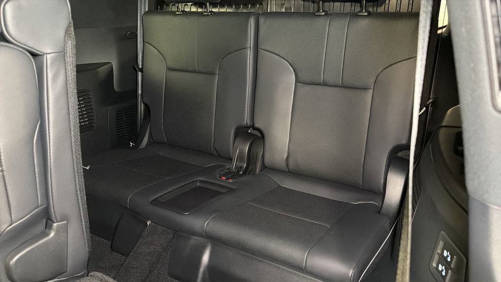 New 2026 Lexus LX 700h Luxury image 15