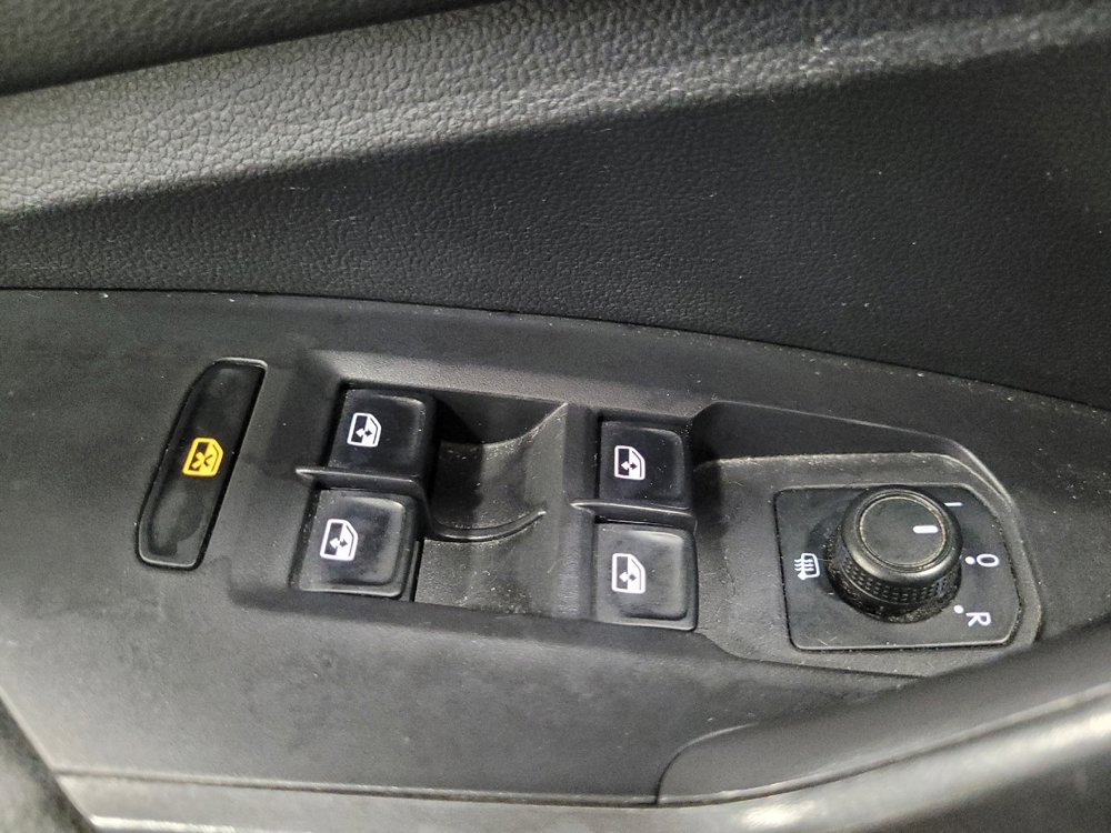 Used 2019 Volkswagen Jetta S FWD image 27