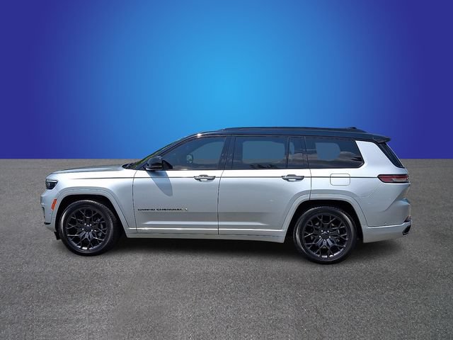 Used 2025 Jeep Grand Cherokee L Summit w/ Advanced Protech Group IV AWD/4WD image 7