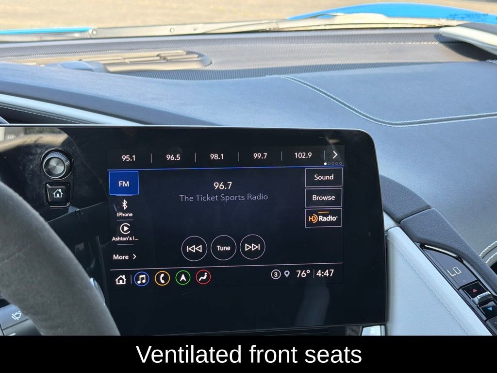 Used 2023 Chevrolet Corvette Stingray Preferred Cpe w/ Battery Protection Package image 17