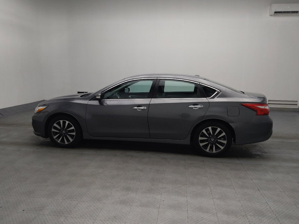 Used 2017 Nissan Altima 2.5 SL image 3