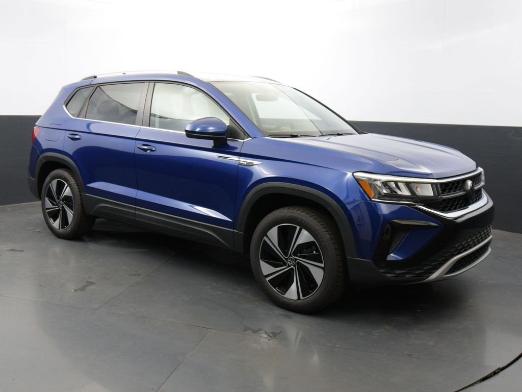 Used 2024 Volkswagen Taos SE image 7