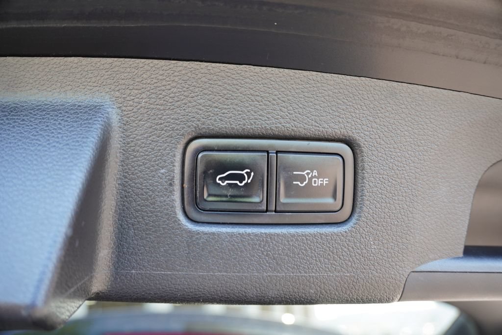 Certified 2024 Kia Telluride EX w/ EX Captain's Chair Package AWD/4WD image 22