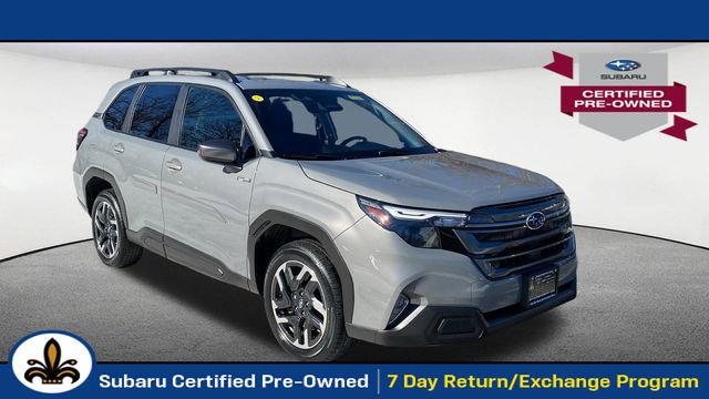 Used 2025 Subaru Forester Premium image 1