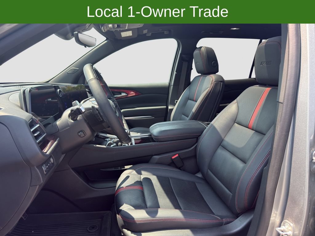 Used 2024 Chevrolet Traverse RS AWD/4WD image 9