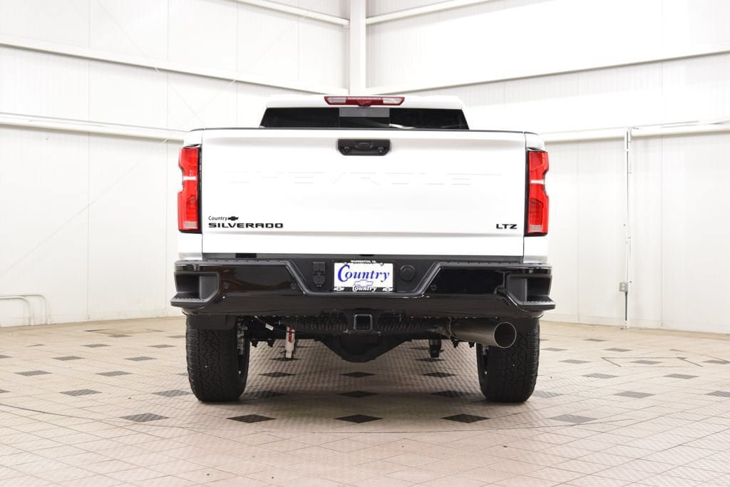 New 2026 Chevrolet Silverado 2500 LTZ w/ LTZ Plus Package AWD/4WD image 7