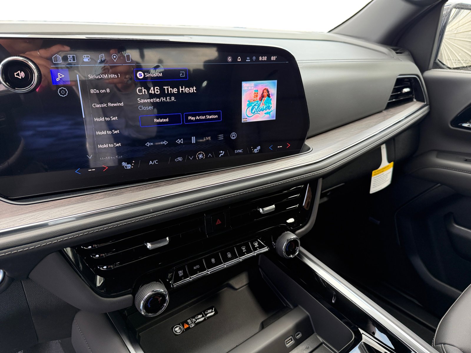 New 2026 Chevrolet Tahoe LT AWD/4WD image 12