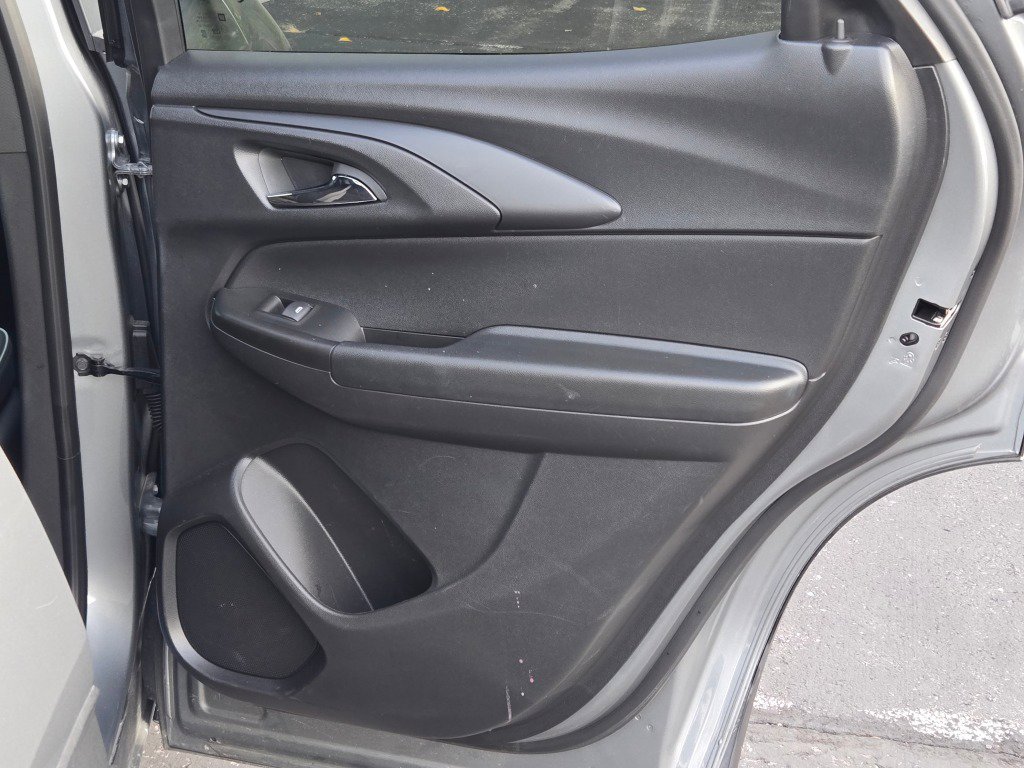 Used 2025 Chevrolet TrailBlazer LT image 8