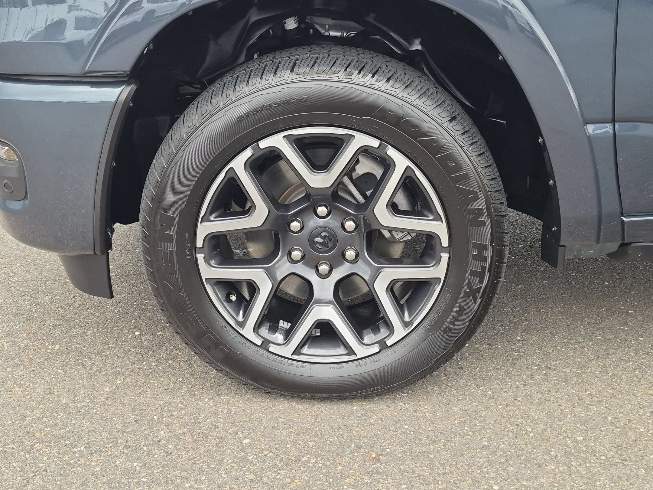 Used 2026 RAM 1500 Laramie AWD/4WD image 33