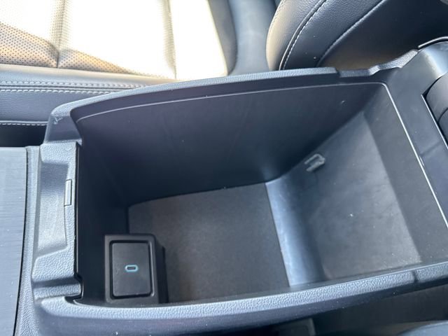 Used 2020 Ford Escape SEL image 26