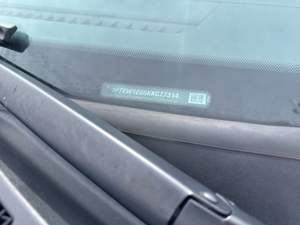 Used 2019 Ford F150 Lariat w/ Equipment Group 502A Luxury image 13