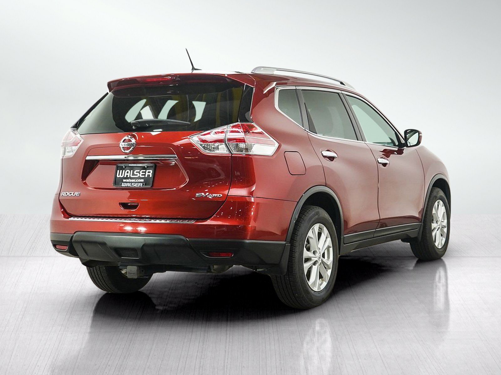 Used 2015 Nissan Rogue SV AWD/4WD image 5