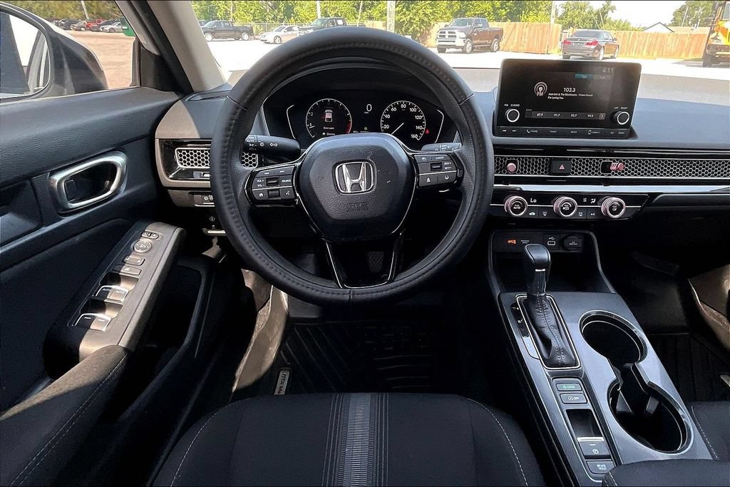 Used 2024 Honda Civic LX image 6