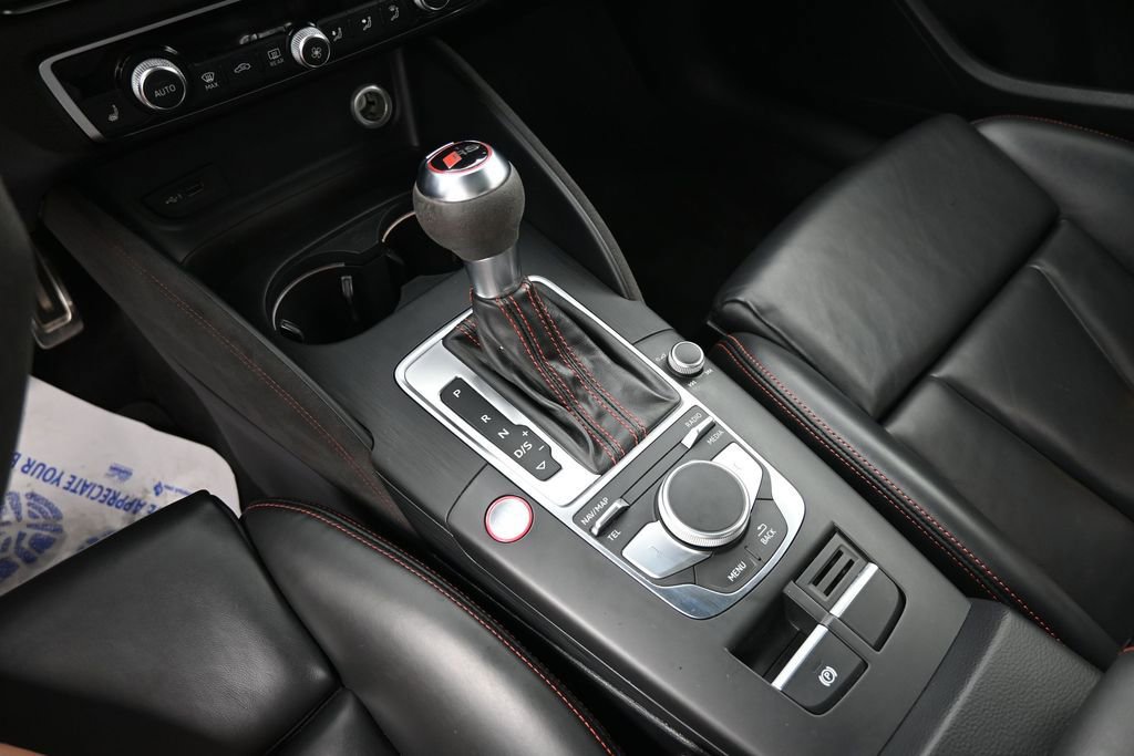 Used 2018 Audi RS 3 w/ Dynamic Package AWD/4WD image 31