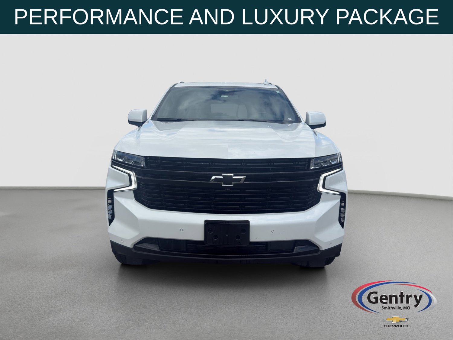 Used 2023 Chevrolet Suburban RST w/ Sport Performance Package AWD/4WD image 2
