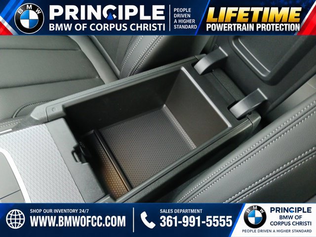 New 2026 BMW 330i Sedan w/ M Sport Package RWD image 23