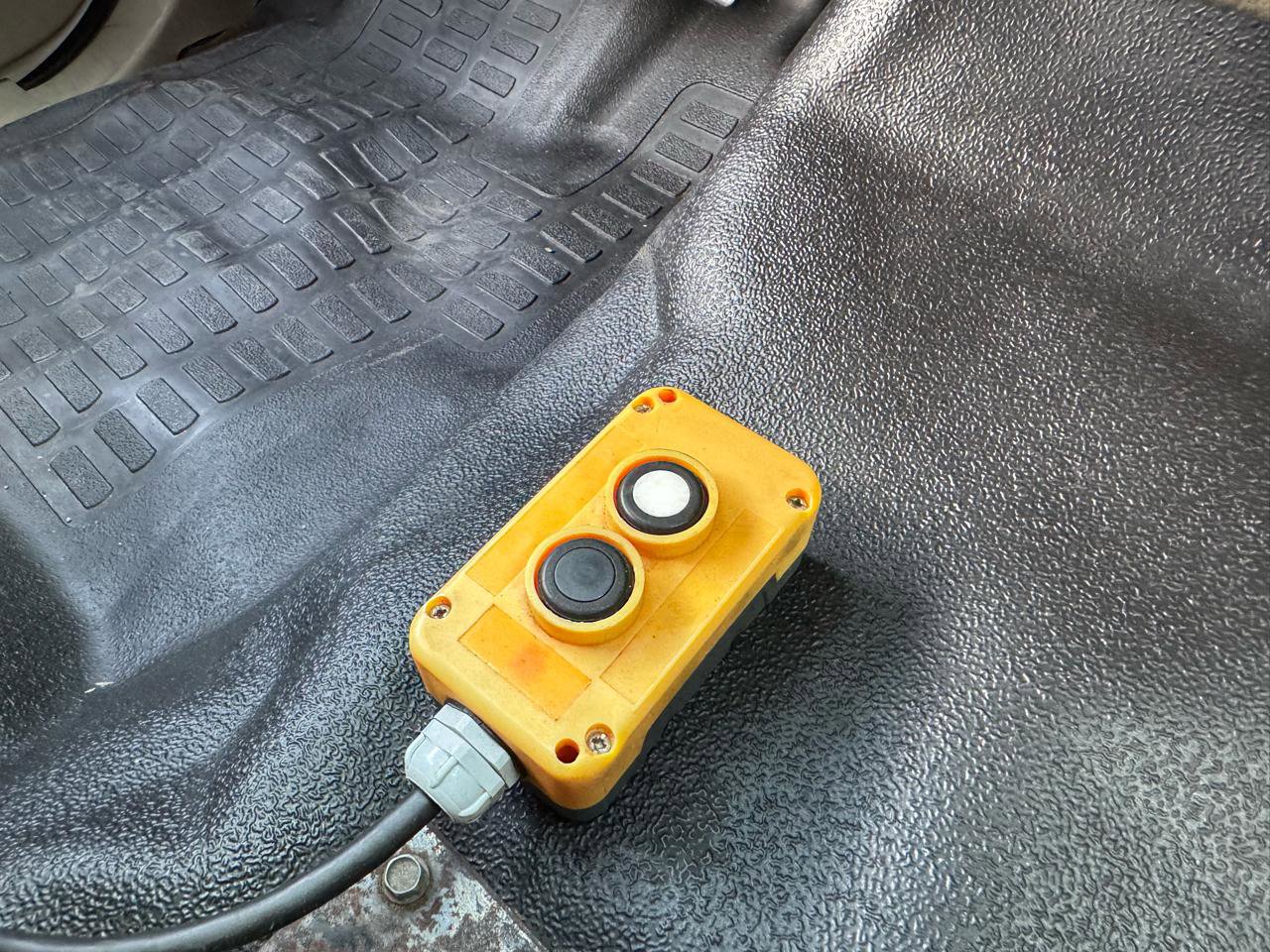 Used 2010 Ford F350 XL RWD image 25