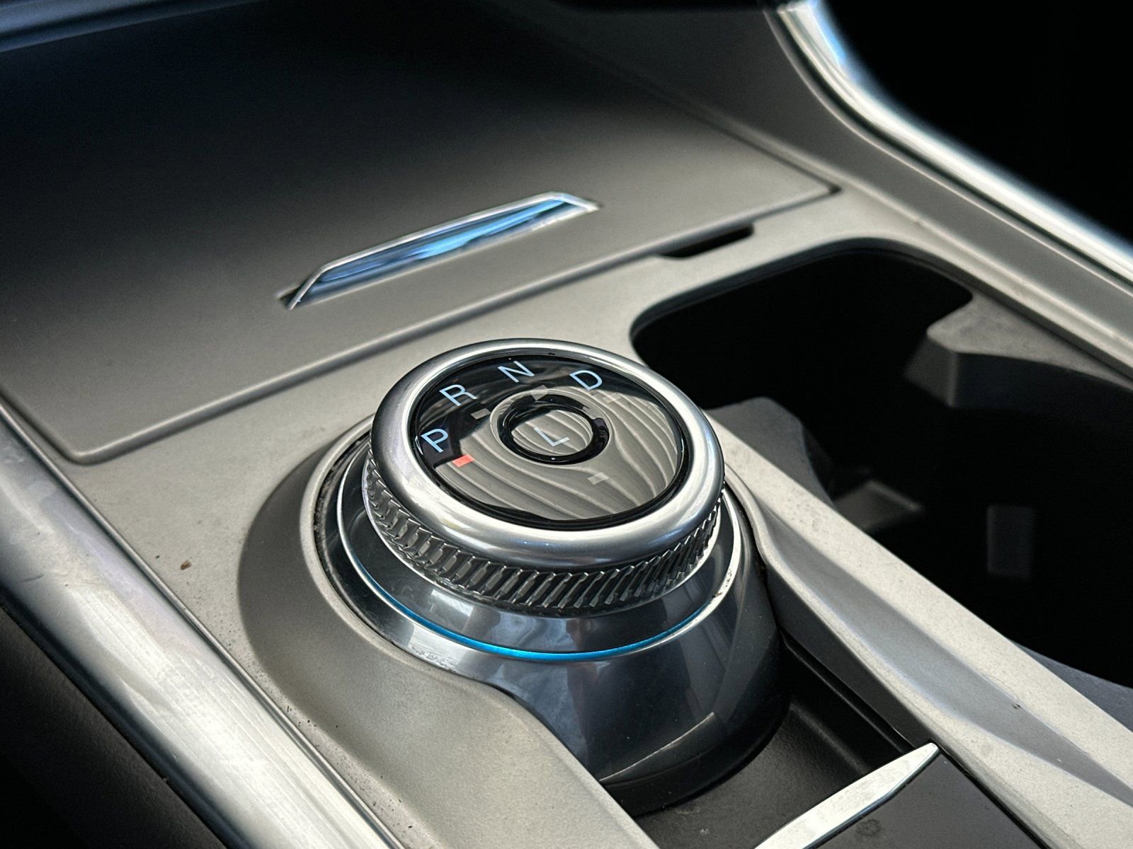 Used 2022 Ford Explorer XLT w/ Equipment Group 202A image 21