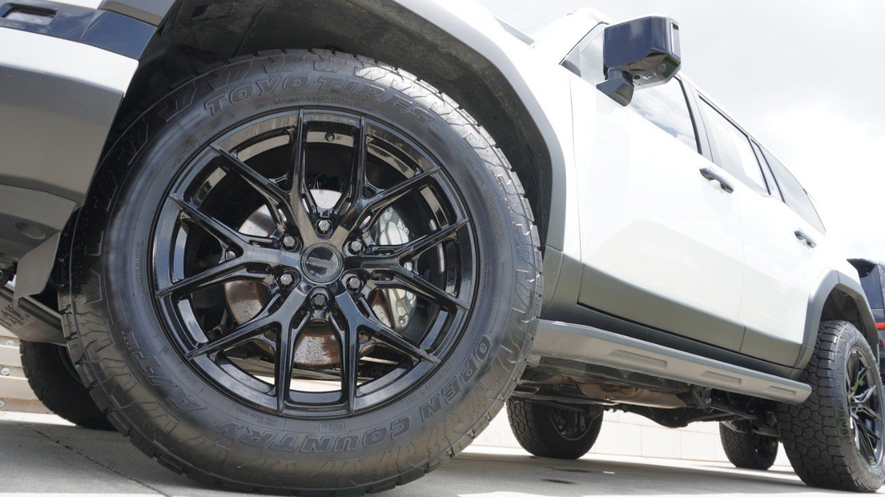 Certified 2025 Lexus GX 550 AWD/4WD image 9