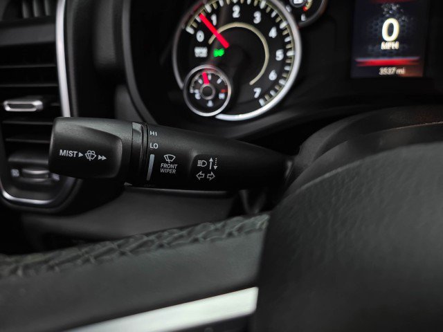 Used 2025 RAM 1500 Big Horn AWD/4WD image 23