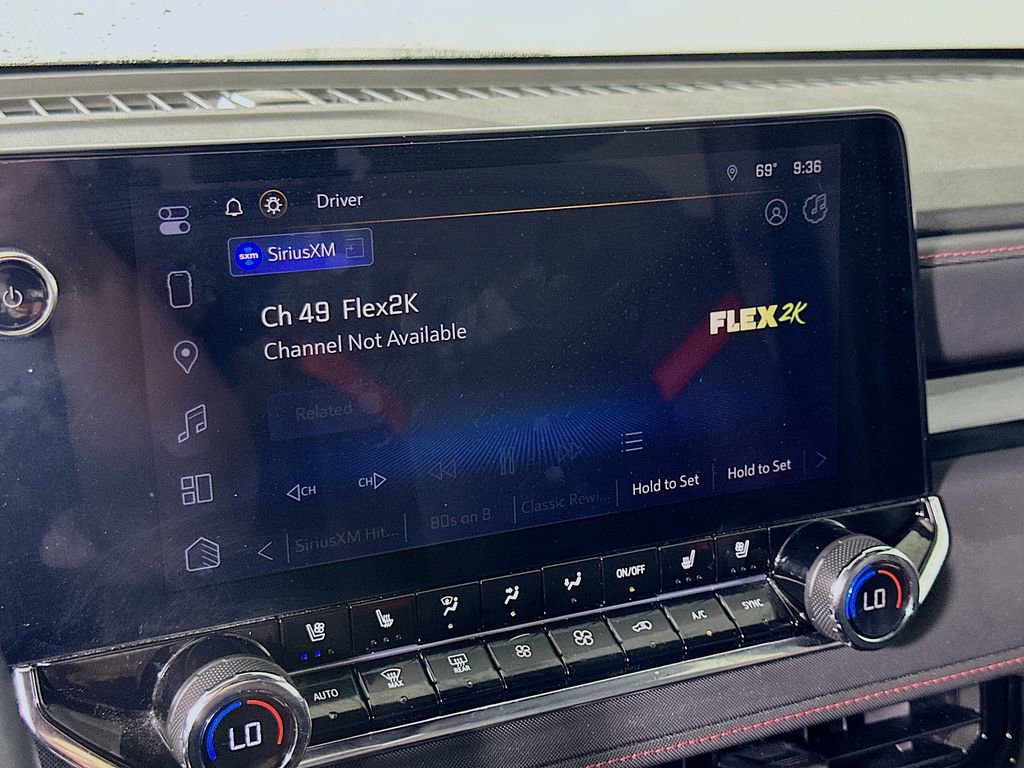 Used 2023 Chevrolet Colorado Z71 w/ Z71 Convenience Package 2 image 30