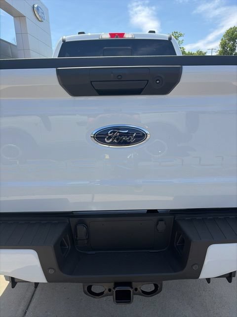 New 2026 Ford F250 XL w/ STX Appearance Package AWD/4WD image 11