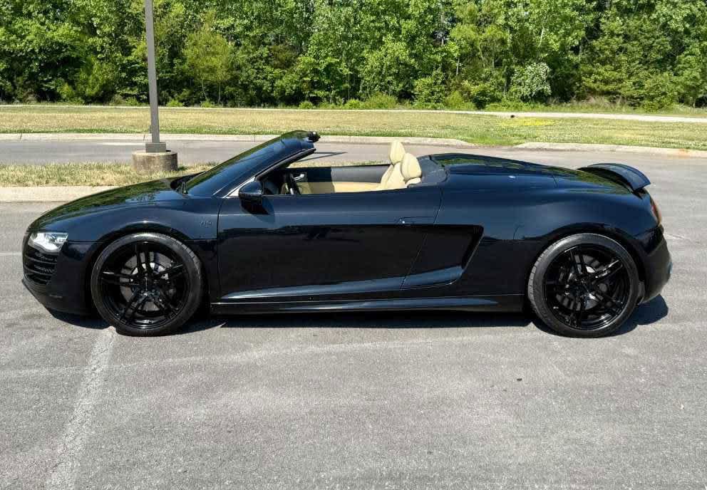 Used 2011 Audi R8 V10 AWD/4WD image 8