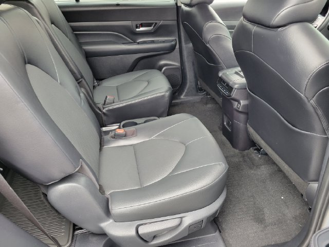 Used 2024 Toyota Grand Highlander FWD image 20