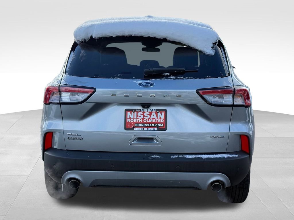 Used 2022 Ford Escape SEL image 8