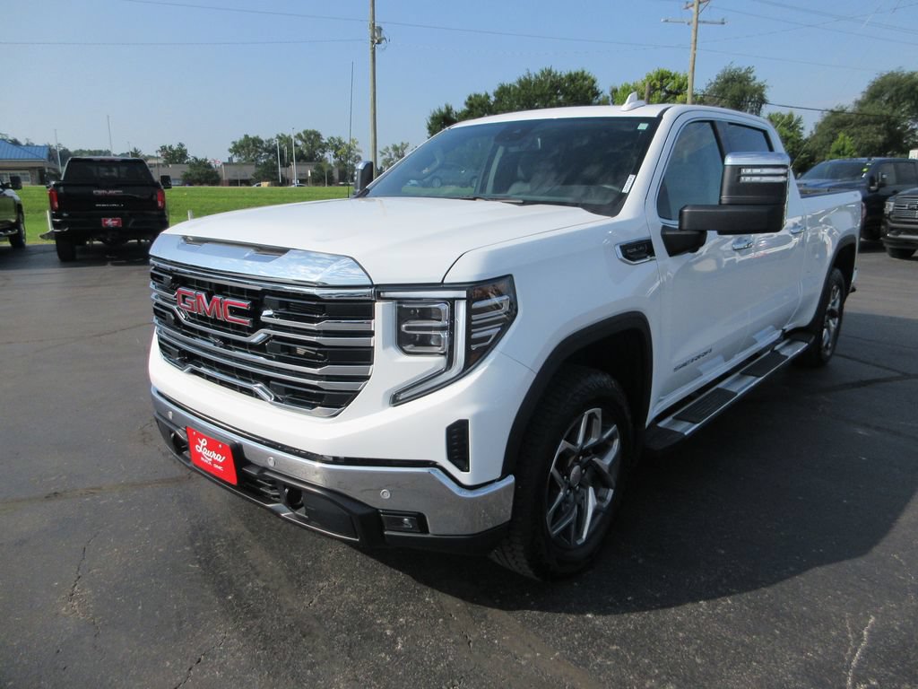 Certified 2026 GMC Sierra 1500 SLT w/ SLT Premium Plus Package AWD/4WD image 11
