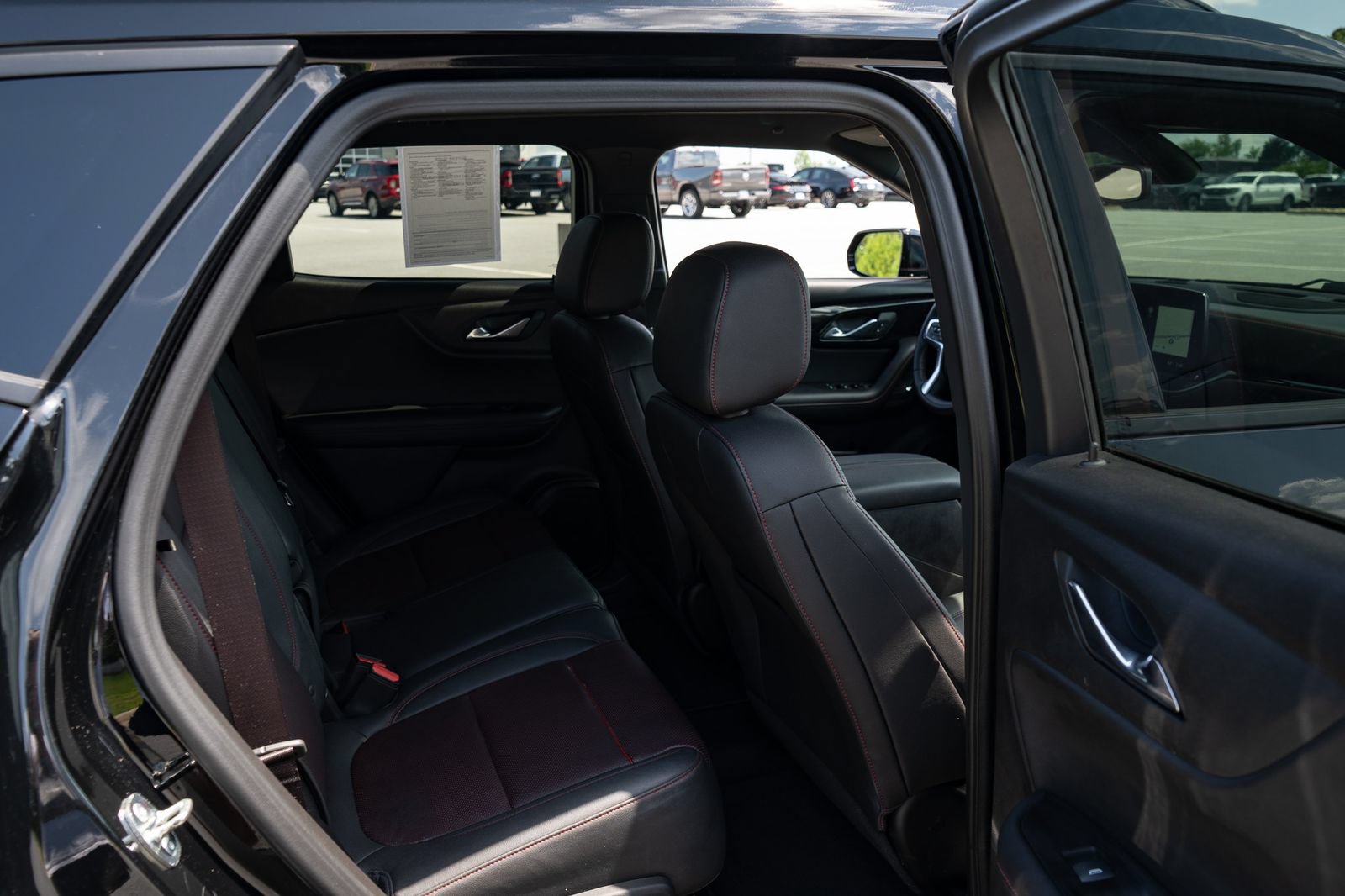 Used 2025 Chevrolet Blazer RS FWD image 20
