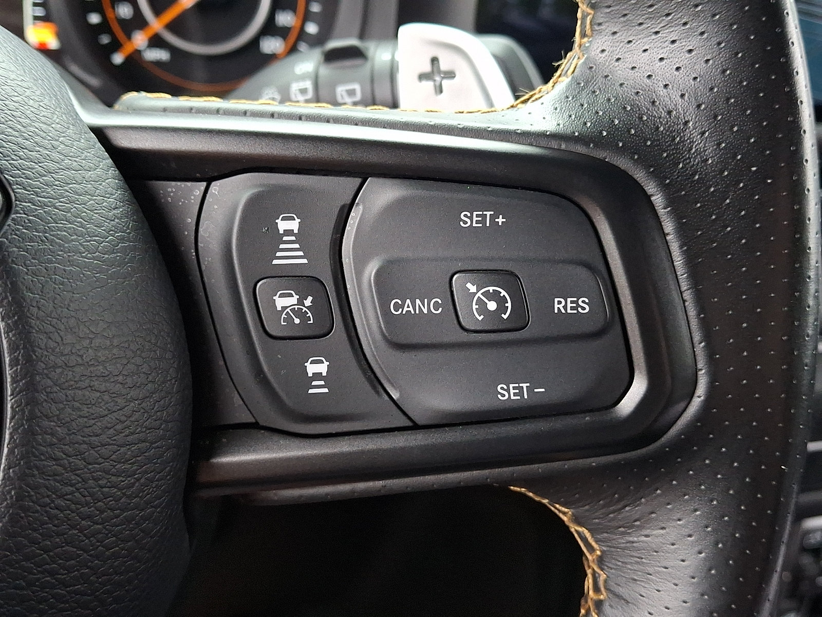 Used 2025 Jeep Wrangler Unlimited Rubicon 392 AWD/4WD image 29