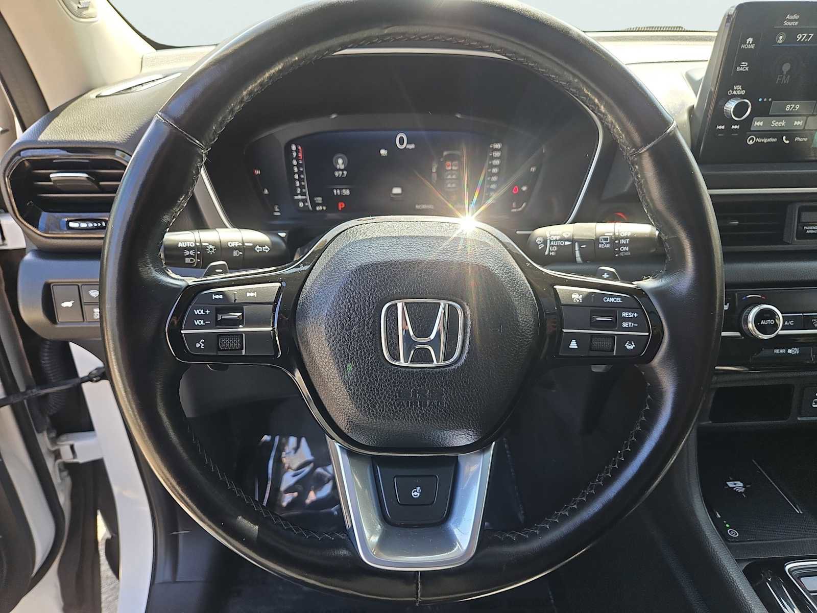 Certified 2023 Honda Pilot Elite image 28