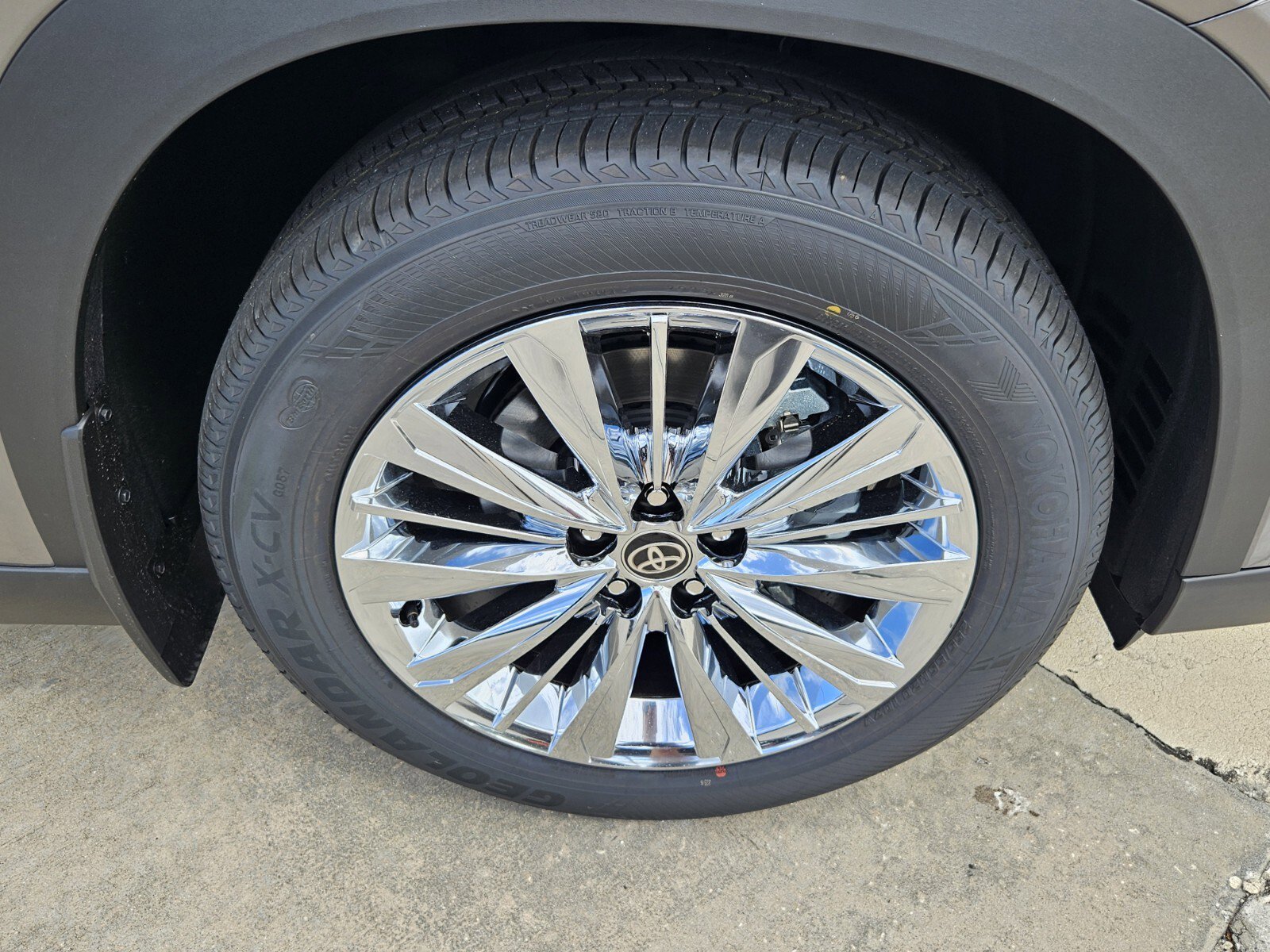 New 2026 Toyota Grand Highlander Platinum image 14