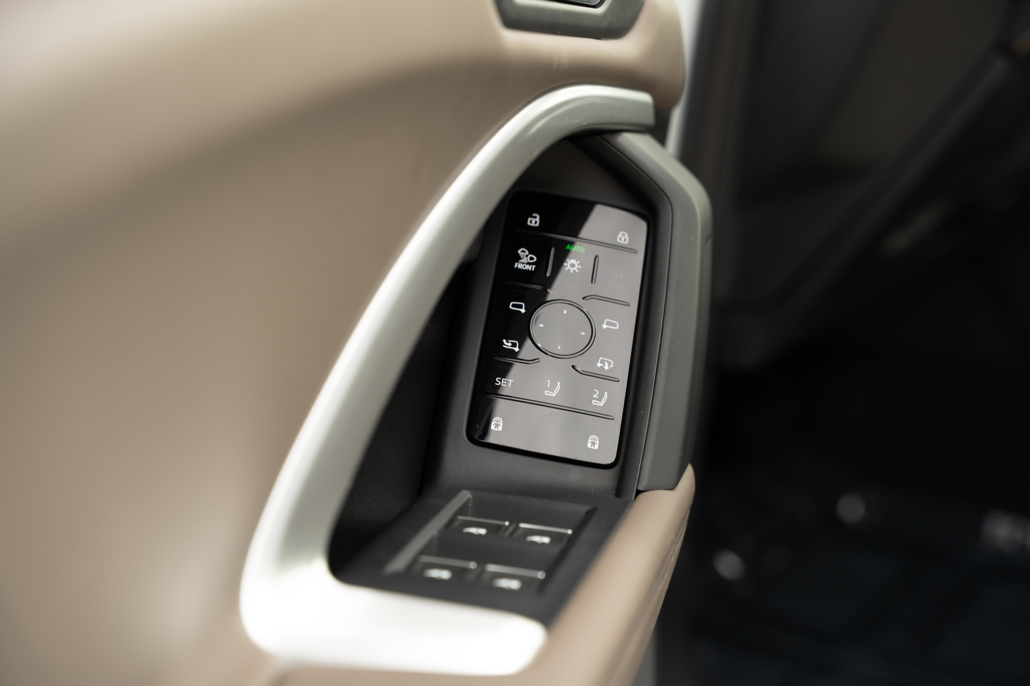 Certified 2025 Audi Q5 Premium Plus w/ Premium Plus AWD/4WD image 21