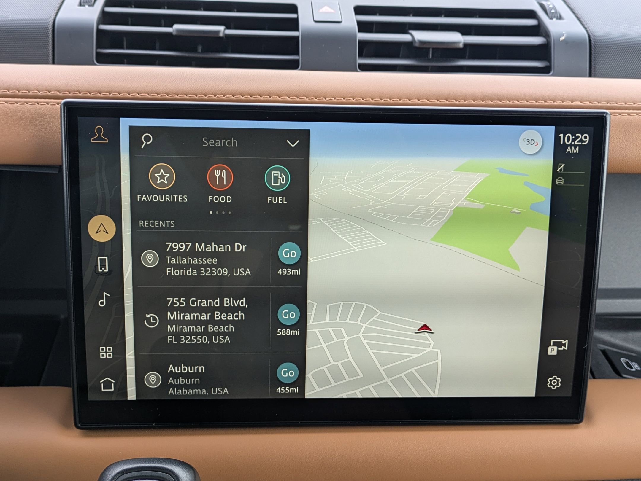 Used 2023 Land Rover Defender 110 X image 13