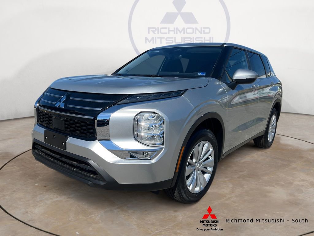 New 2026 Mitsubishi Outlander ES image 7